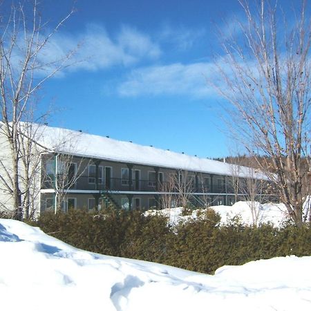Floribell Station Touristique Hotel Trois-Rivieres Exterior photo